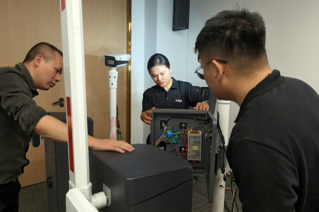 大华股份获得发明专利授权：“一种车辆真实运动状态的确定方法及设备”
