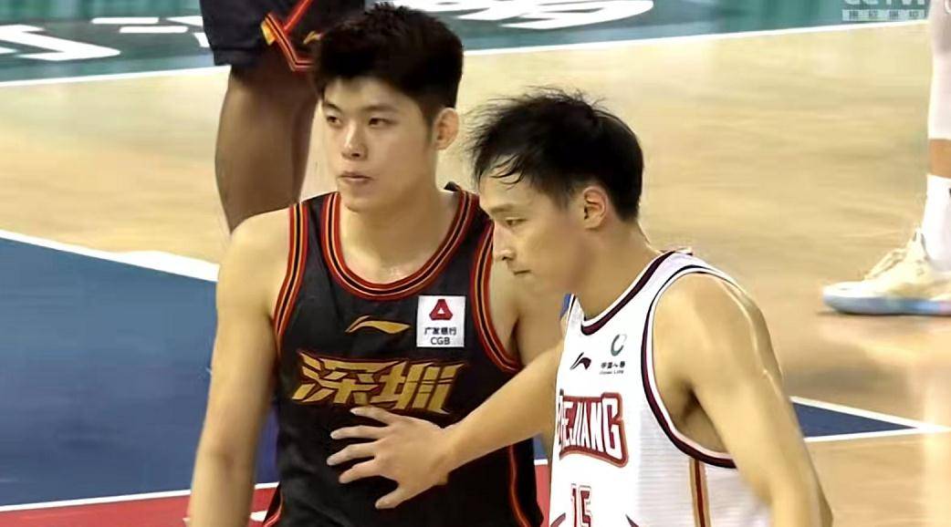 “性别争议选手”击败中国选手杨柳夺金，双方回应！医学专家：雄性激素水平高的选手比其他女性选手更具竞争优势