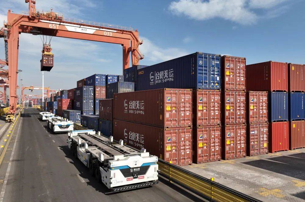 唐山港获得发明专利授权：“一种港口管类货物舱内堵橄用工具”