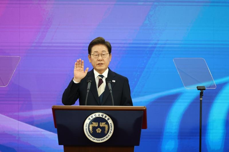 韩国总统李在明就任后首次与特朗普通话，时长约20分钟，他们聊了些啥？