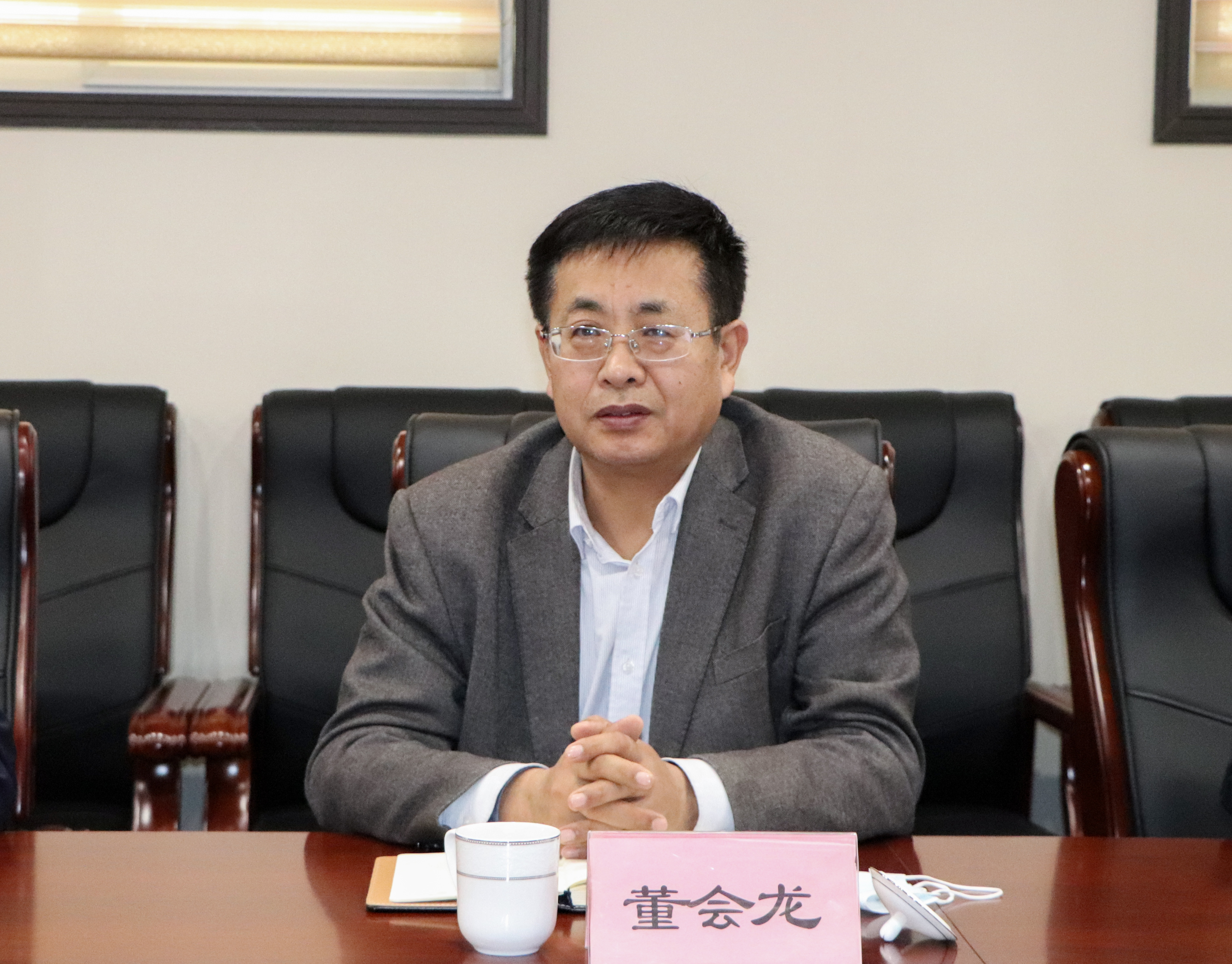 金达莱：聘任邓怡为公司董事会秘书