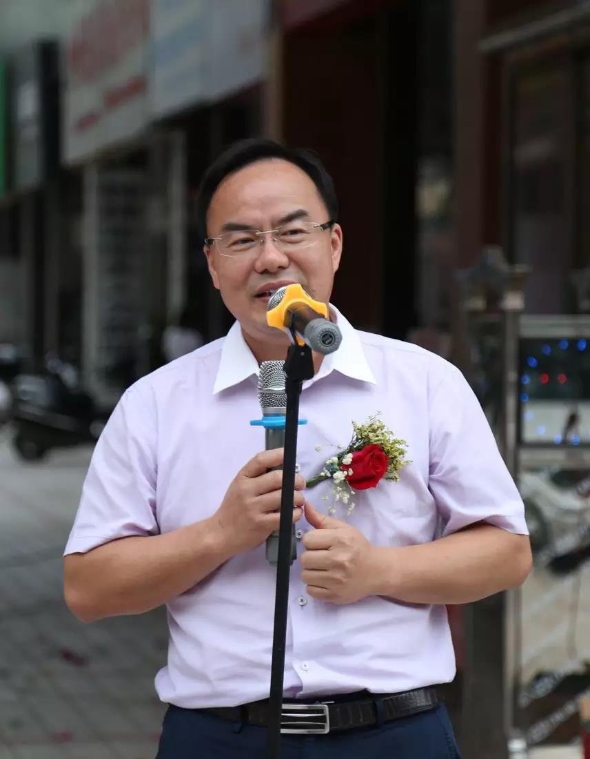 中天精装:总经理王新杰辞职
