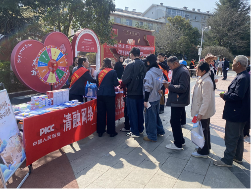 人保财险政银保 ,人保护你周全_2026装饰画行业现状及未来趋势分析