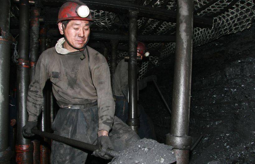 从“黑色垃圾”到“城市矿山”:2026年废旧轮胎回收产业深度洞察与前景展望_人保车险 品牌优势——快速了解燃油汽车车险,人保服务