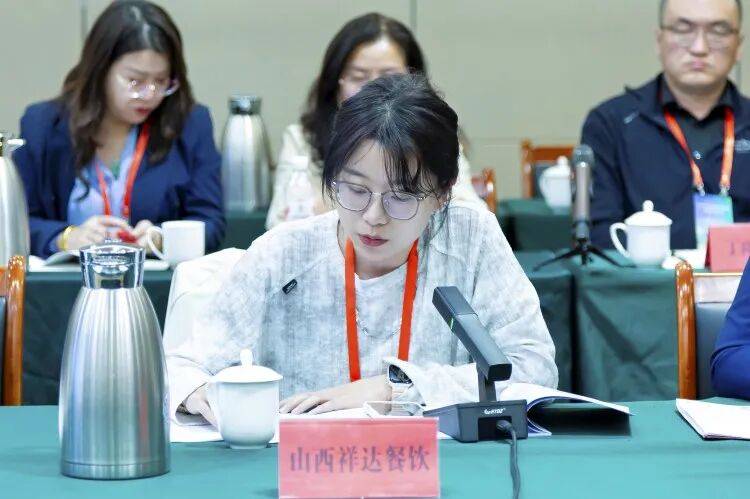 2026—2030中国团餐行业:后勤社会化改革下的万亿市场红利_人保伴您前行,人保有温度